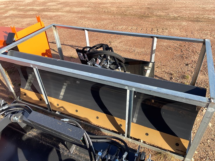 #4053-•-wolverine-84"-dozer-blade-attachment-image-1