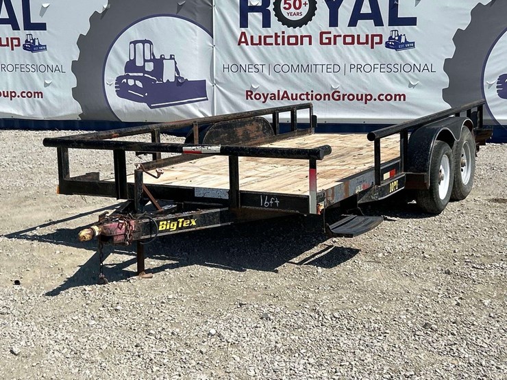 2003-big-tex-10pi-16ft.-t/a-pipe-top-utility-trailer-image-1