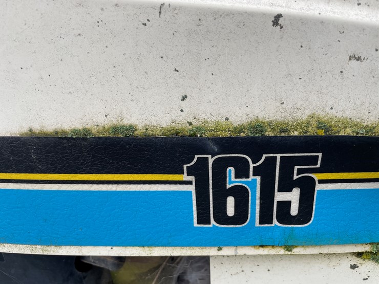 #9624-•-cub-cadet-1615-riding-lawn-mower-image-18