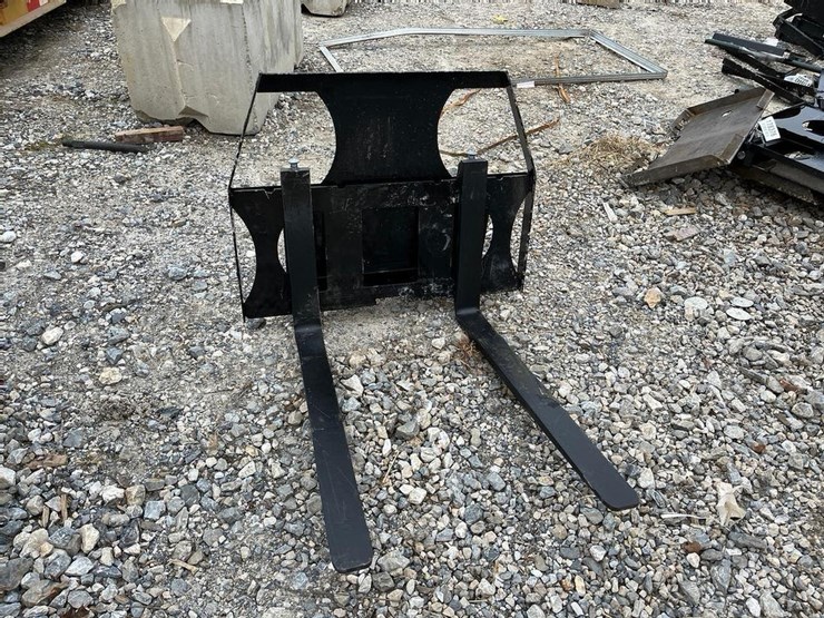 kit-container-36"-mini-universal-attach-fork-frame-w/-42"-forks-image-2