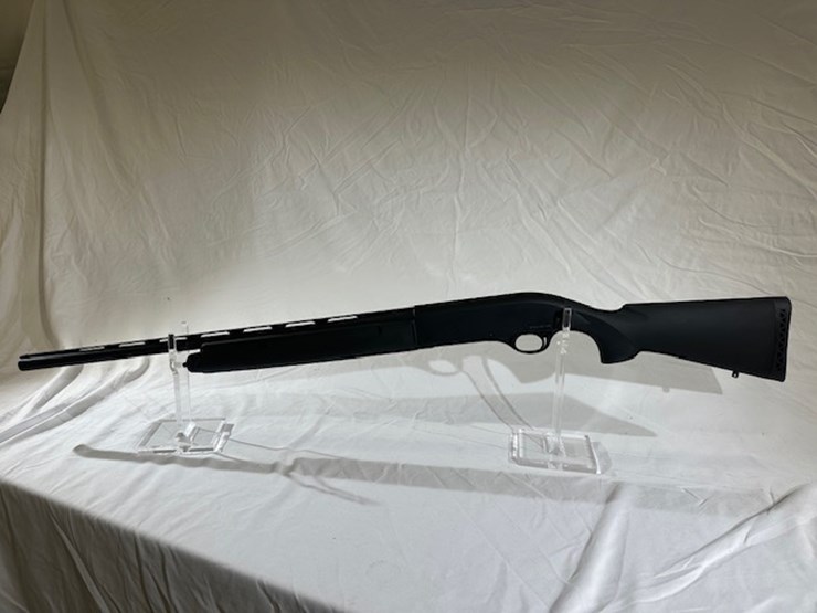 #2025-00039-•-weatherby-sa-08-shotgun-image-9