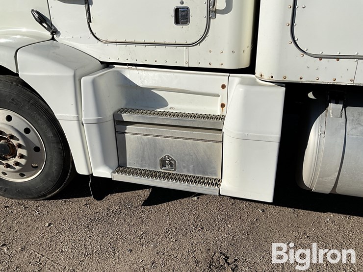 1987-peterbilt-377-image-17