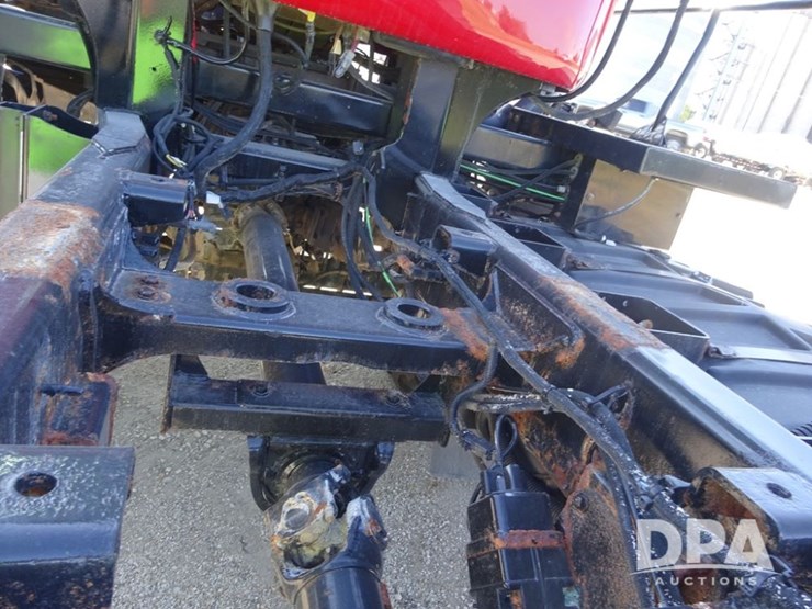 2011-case-ih-titan-4530-image-48