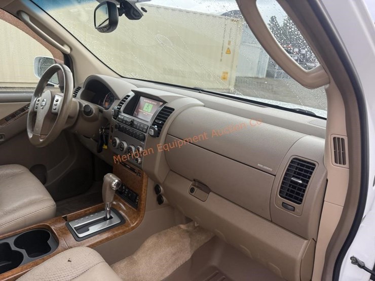 2005-nissan-pathfinder-le-image-25