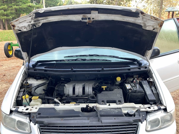 1999-chrysler-town-&-country-image-154