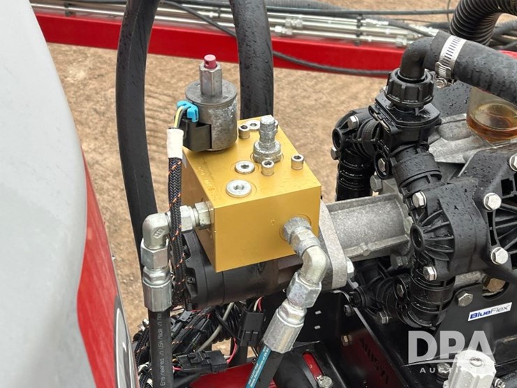 2022-case-ih-2160-image-61