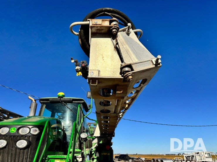 2013-john-deere-4830-image-90