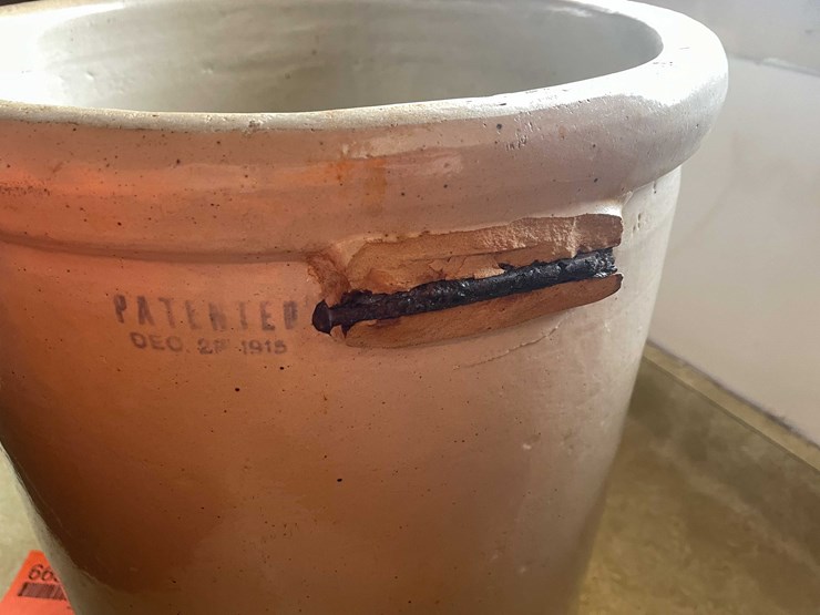 #6632-•-stone-kettles-image-3