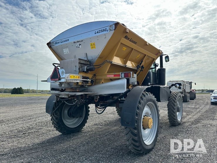 2017-ag-chem-rg1100b-image-12