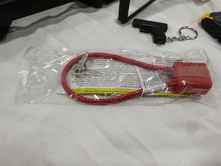 #2025-00065-•-taurus-gx4-pistol-image-4