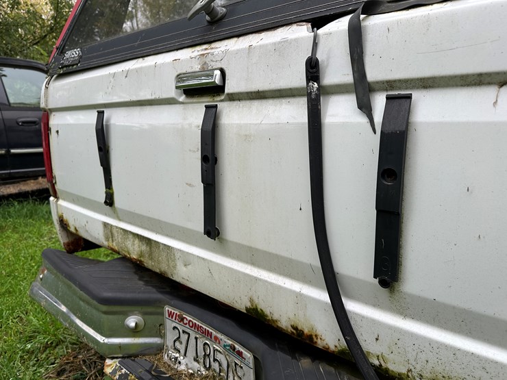 1995-ford-f350-xlt-image-25