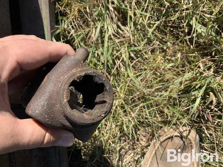 john-deere-7-image-13