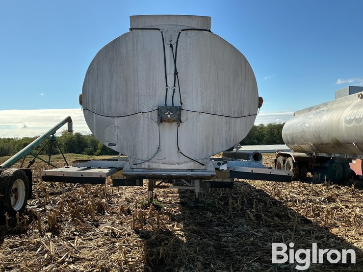 1969-trailmobile-trailer-image-2