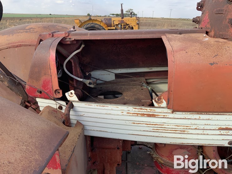 international-660-image-14