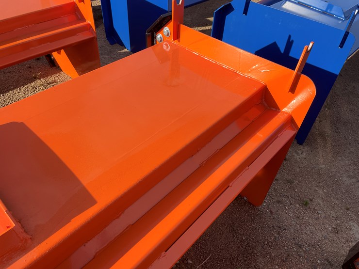 #4061-•-10'-hd-snow-pusher-attachment-image-5