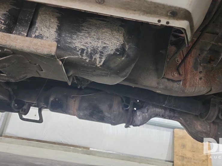 2015-dodge-ram-5500-image-24