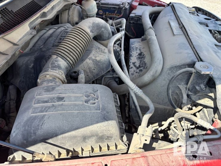 2017-ram-1500-slt-image-59