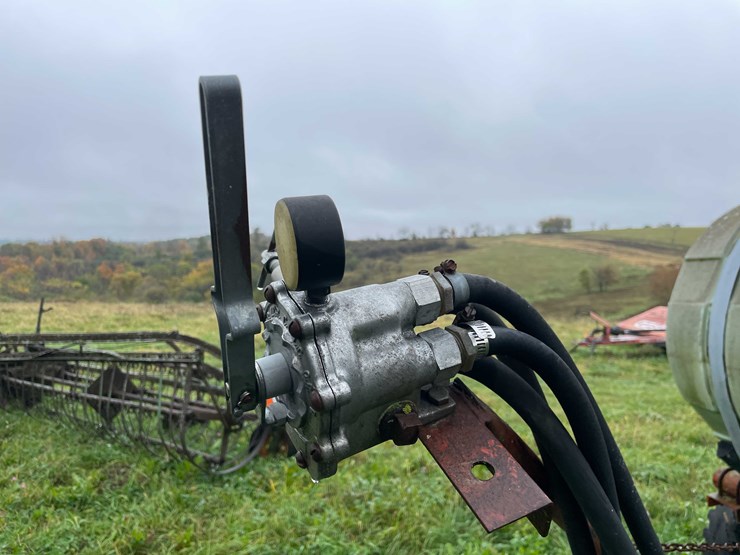 #8032-•-ag-sprayer-image-14