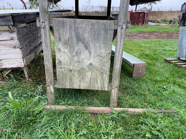 #9617-•-(3)-feeders-image-12