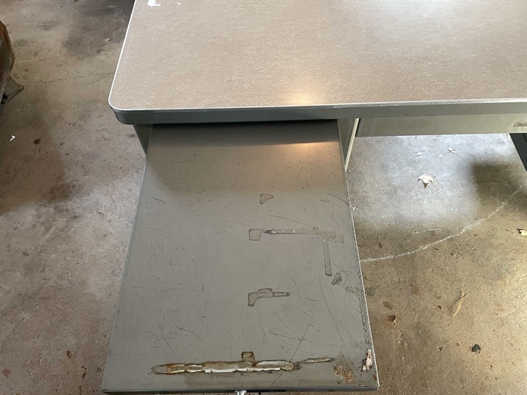 #6624-•-office-desk-image-20