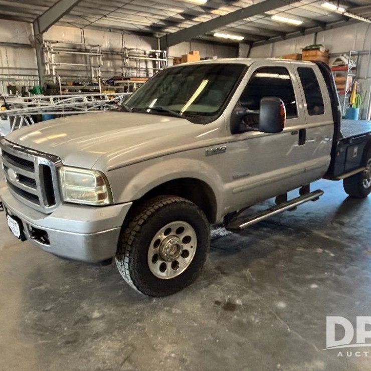 2006 FORD F350 XLT