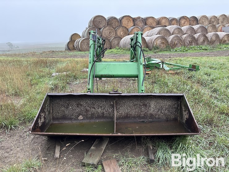 john-deere-260-image-2