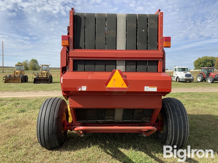 2013-new-holland-br7090-image-6