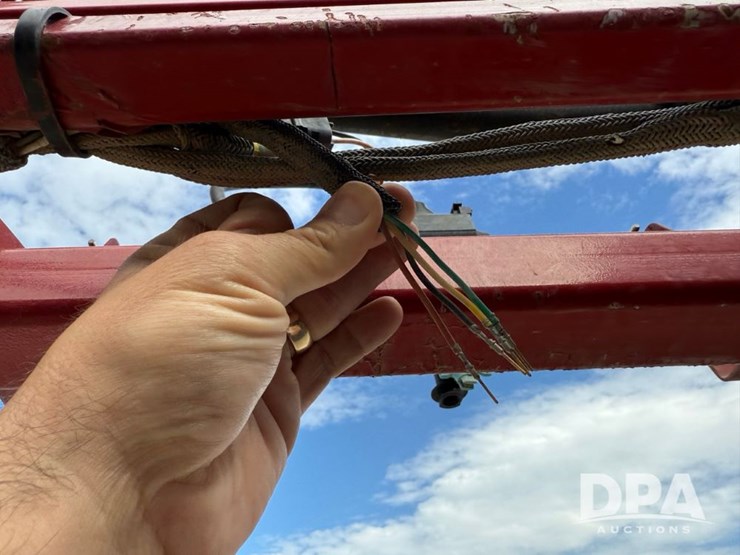 2020-case-ih-trident-5550-image-39