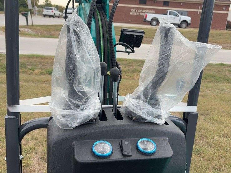 mini-excavator-qk16r-image-20