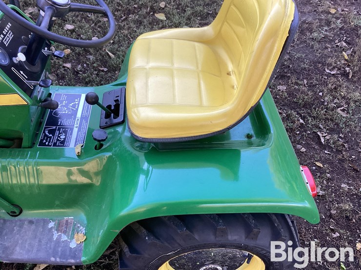 john-deere-110-image-18