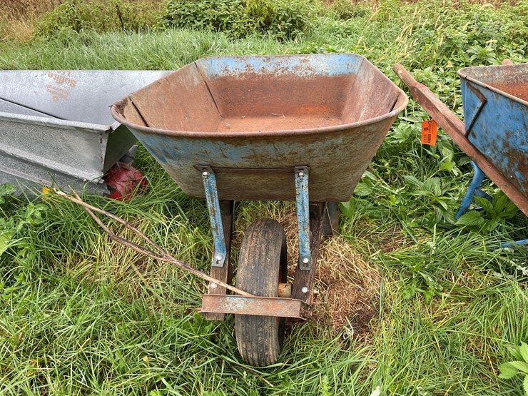 #8139-•-wheelbarrow-image-12