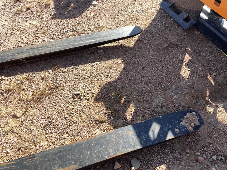 #4091-•-wolverine-pallet-fork-hydraulic-adjustable-attachment-image-14