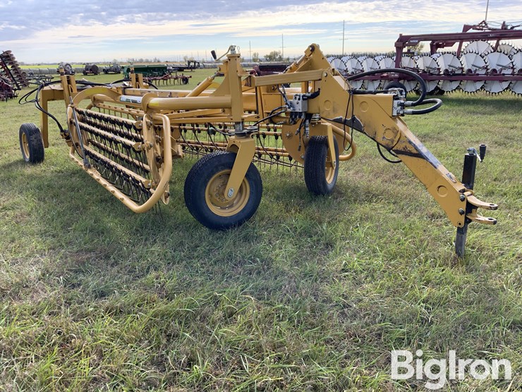 2018-vermeer-r2300-image-3