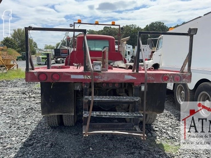 2000-mack-rd690s-image-5