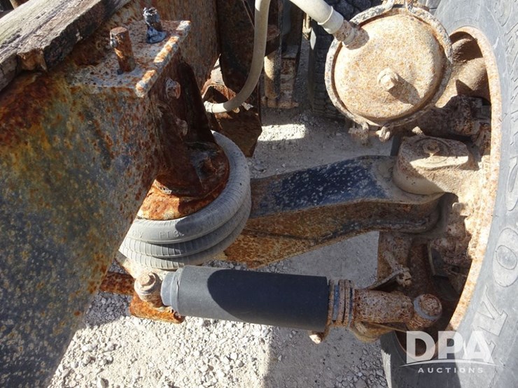 1997-ihc-9400-eagle-truck-(pz13991,-unit-433)-image-53