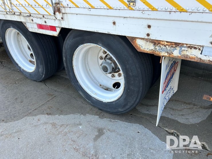 2006-kentucky-trailer-image-7