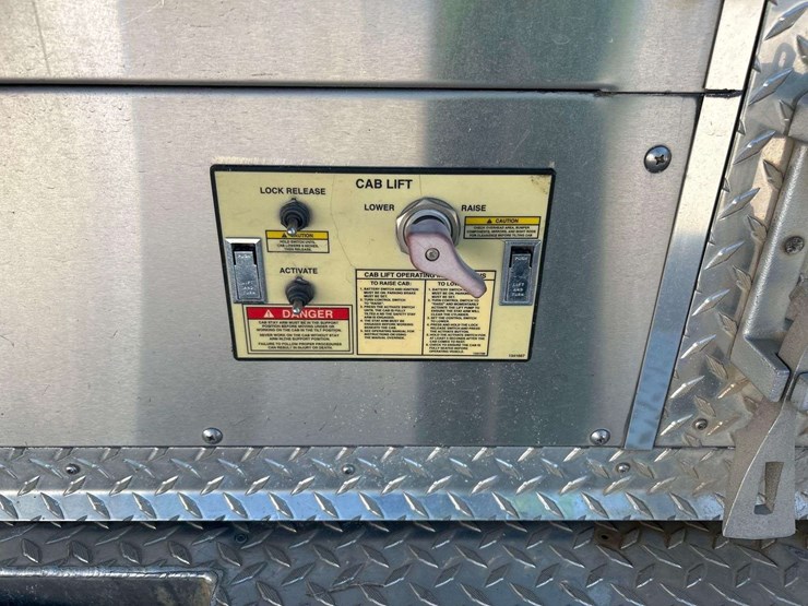 2007-pierce-dash-image-45