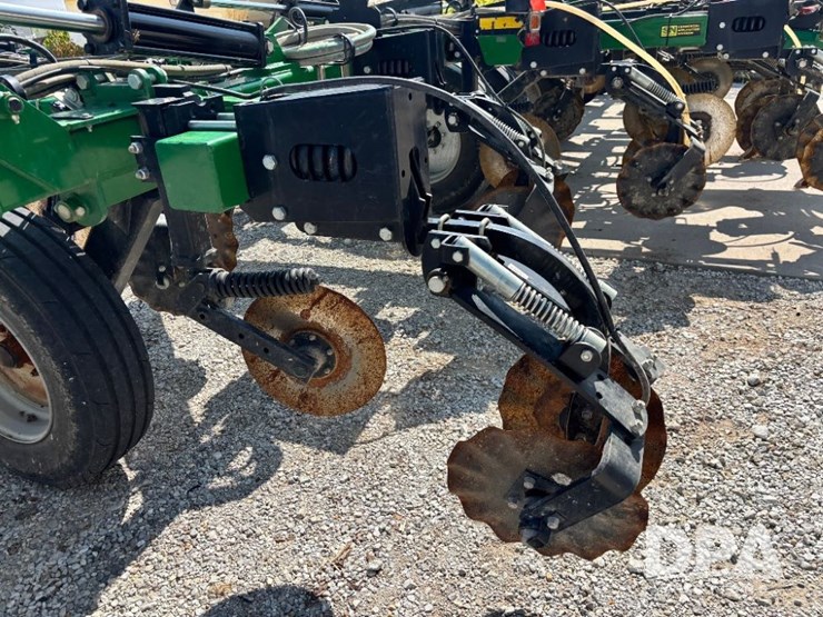 2021-unverferth-3500-image-36