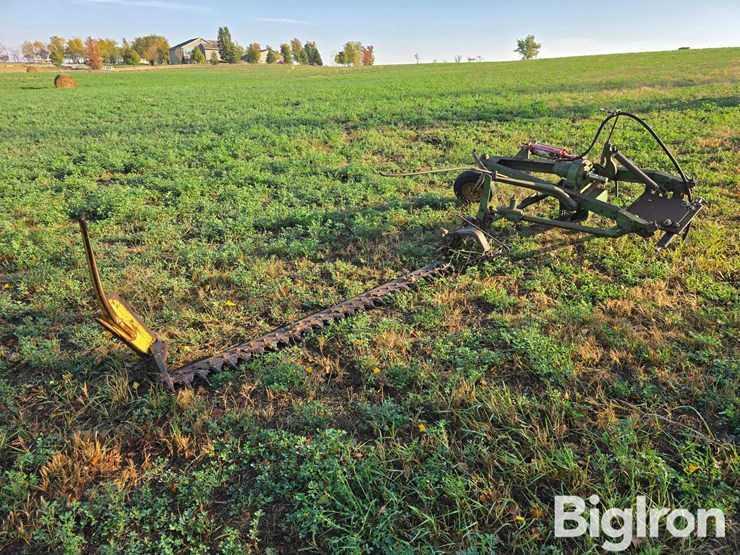 john-deere-7-image-3