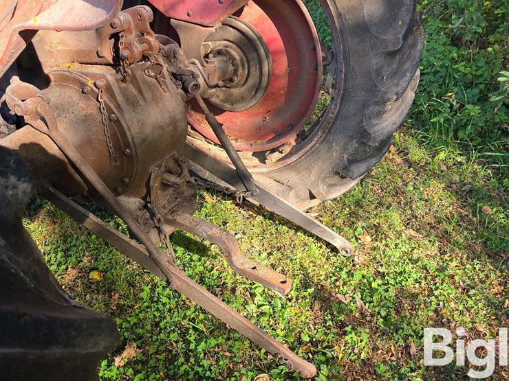 1958-massey-ferguson-50-image-14