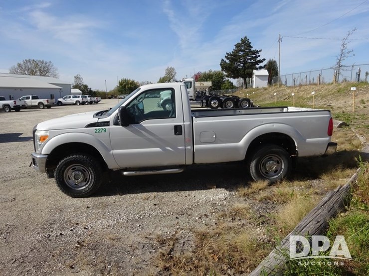 2011-ford-f250-image-13