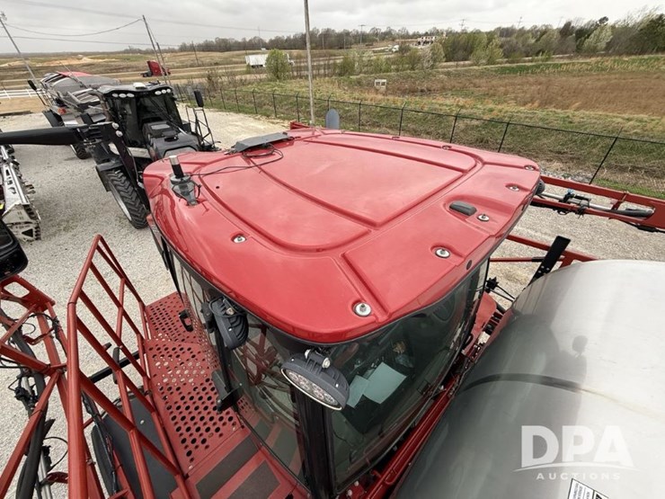 2020-case-ih-trident-5550-image-41
