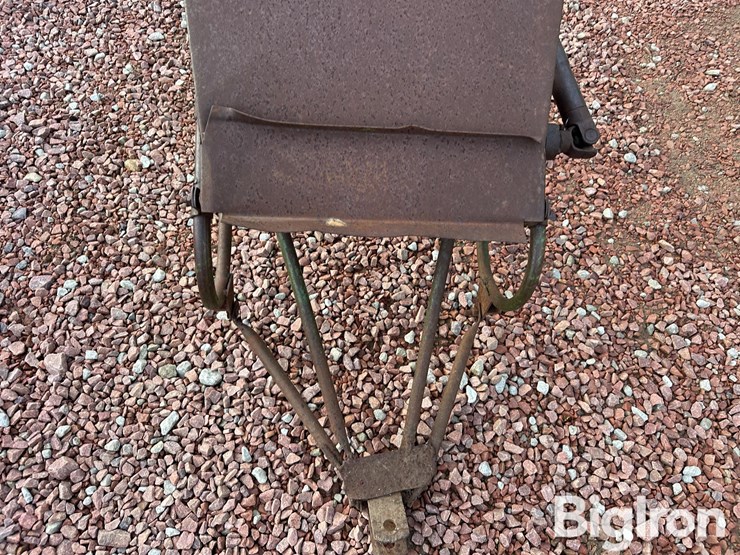 john-deere-200-image-7