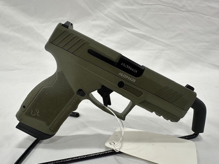 #2025-00062-•-taurus-gx4-pistol-image-22