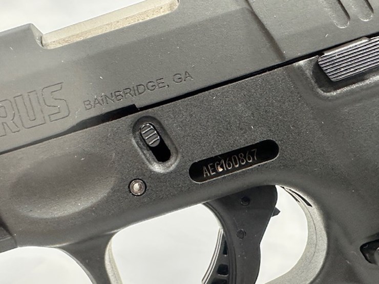 #2025-00037-•-taurus-g3c-pistol-image-17