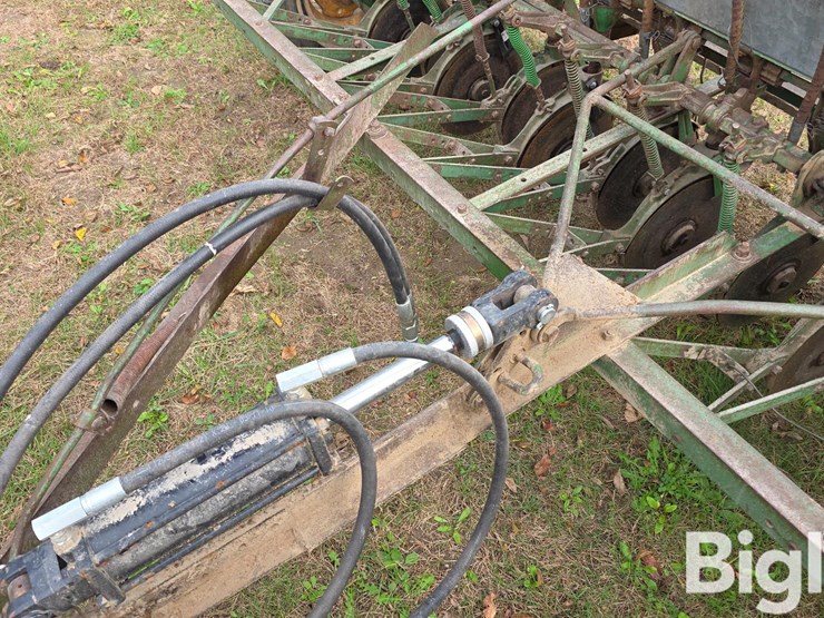 john-deere-mt6-image-11