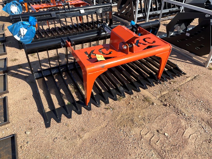 #4115-•-76"-skeleton-grapple-bucket-attachment-image-1