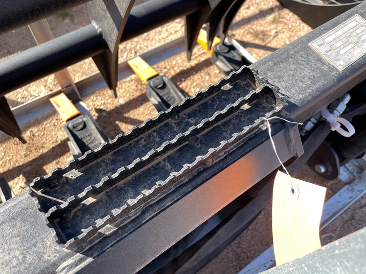 #4102-•-78"-heavy-brush-grapple-bucket-attachment-image-15