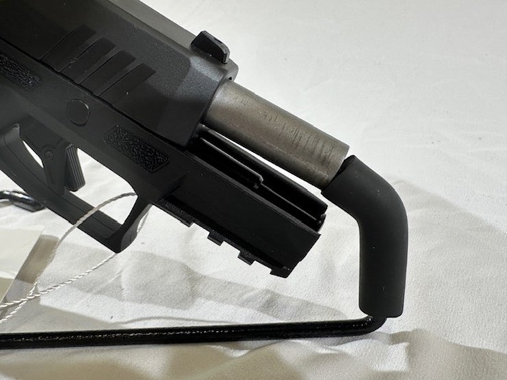 #2025-00038-•-taurus-gx2-pistol-image-30