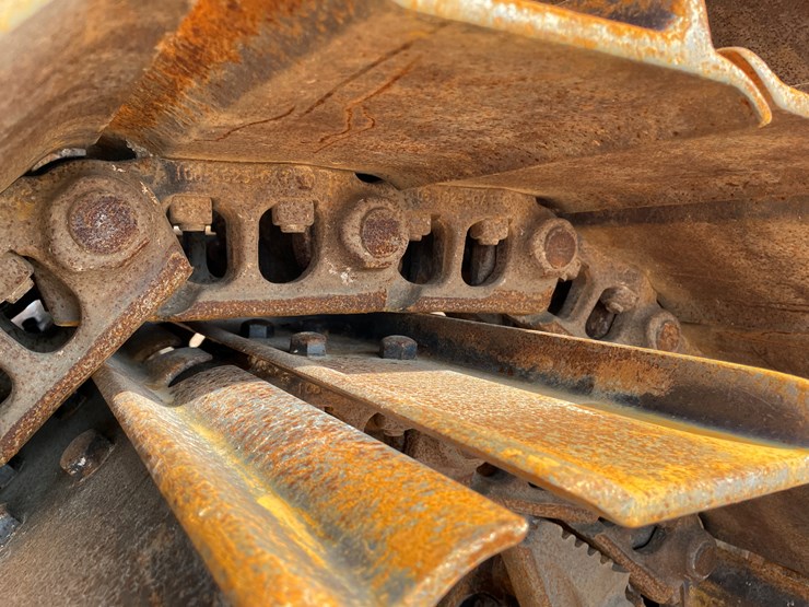 caterpillar-d6-image-10